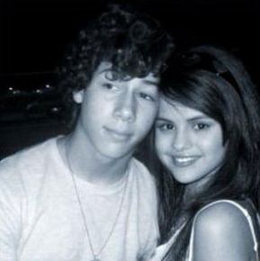 nick-jonas-selena-gomez.0.0.0x0.289x290[1].jpg